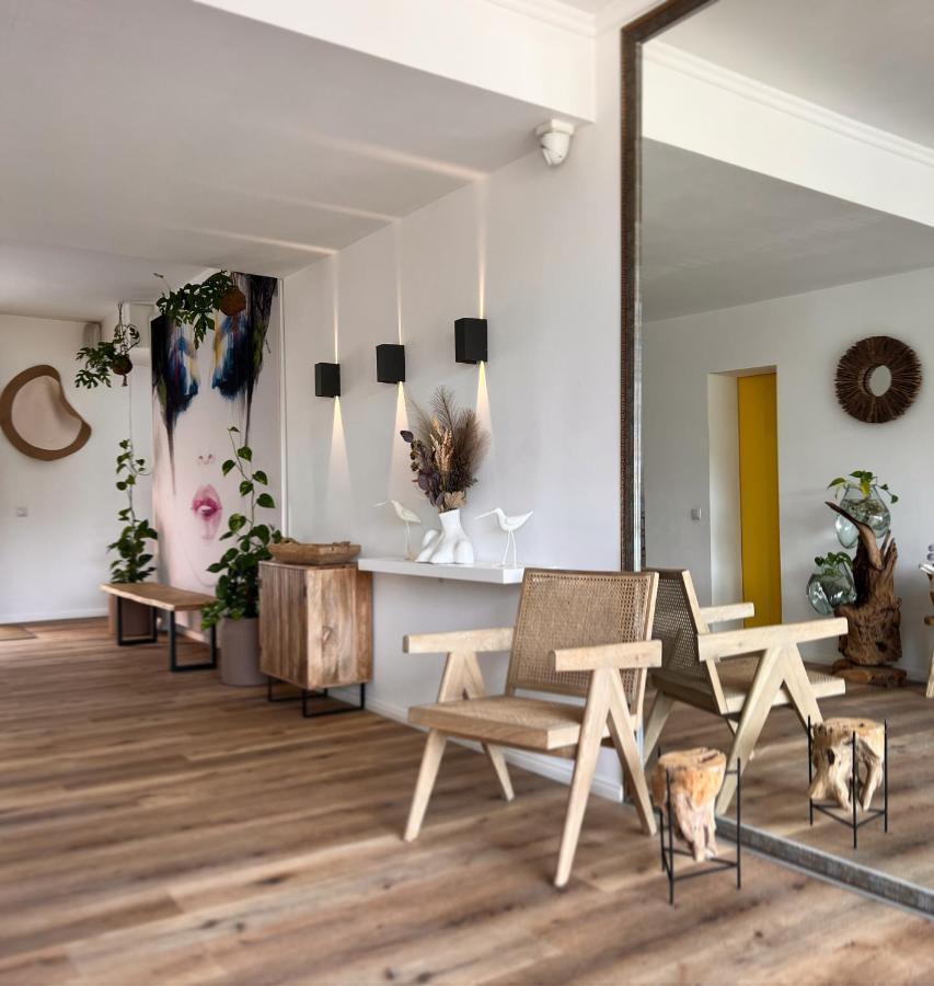 Shard Boutique Hotel-Adult Only Braşov Buitenkant foto