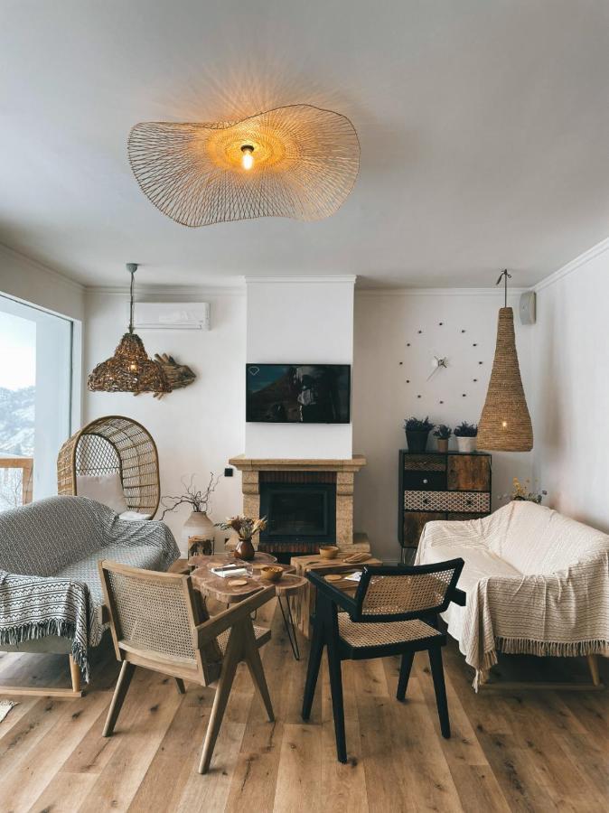 Shard Boutique Hotel-Adult Only Braşov Buitenkant foto