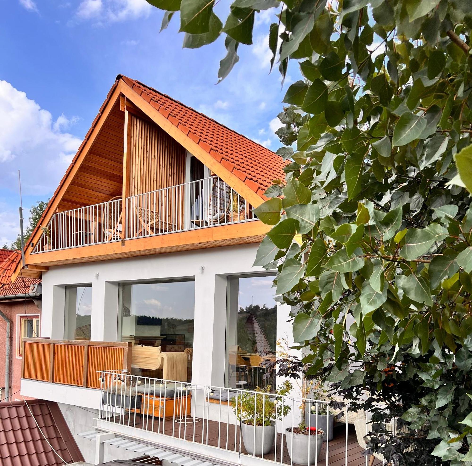 Shard Boutique Hotel-Adult Only Braşov Buitenkant foto