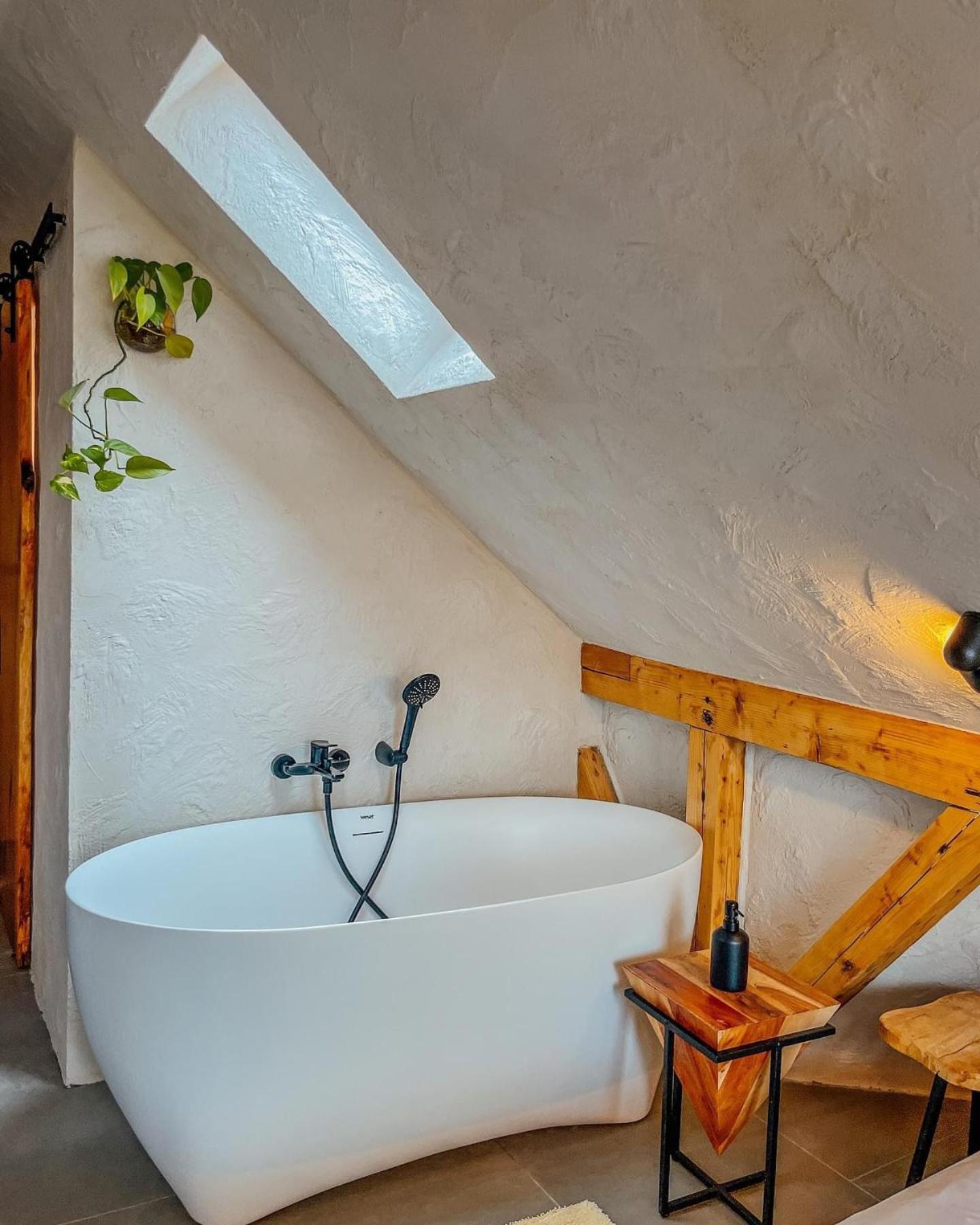 Shard Boutique Hotel-Adult Only Braşov Buitenkant foto