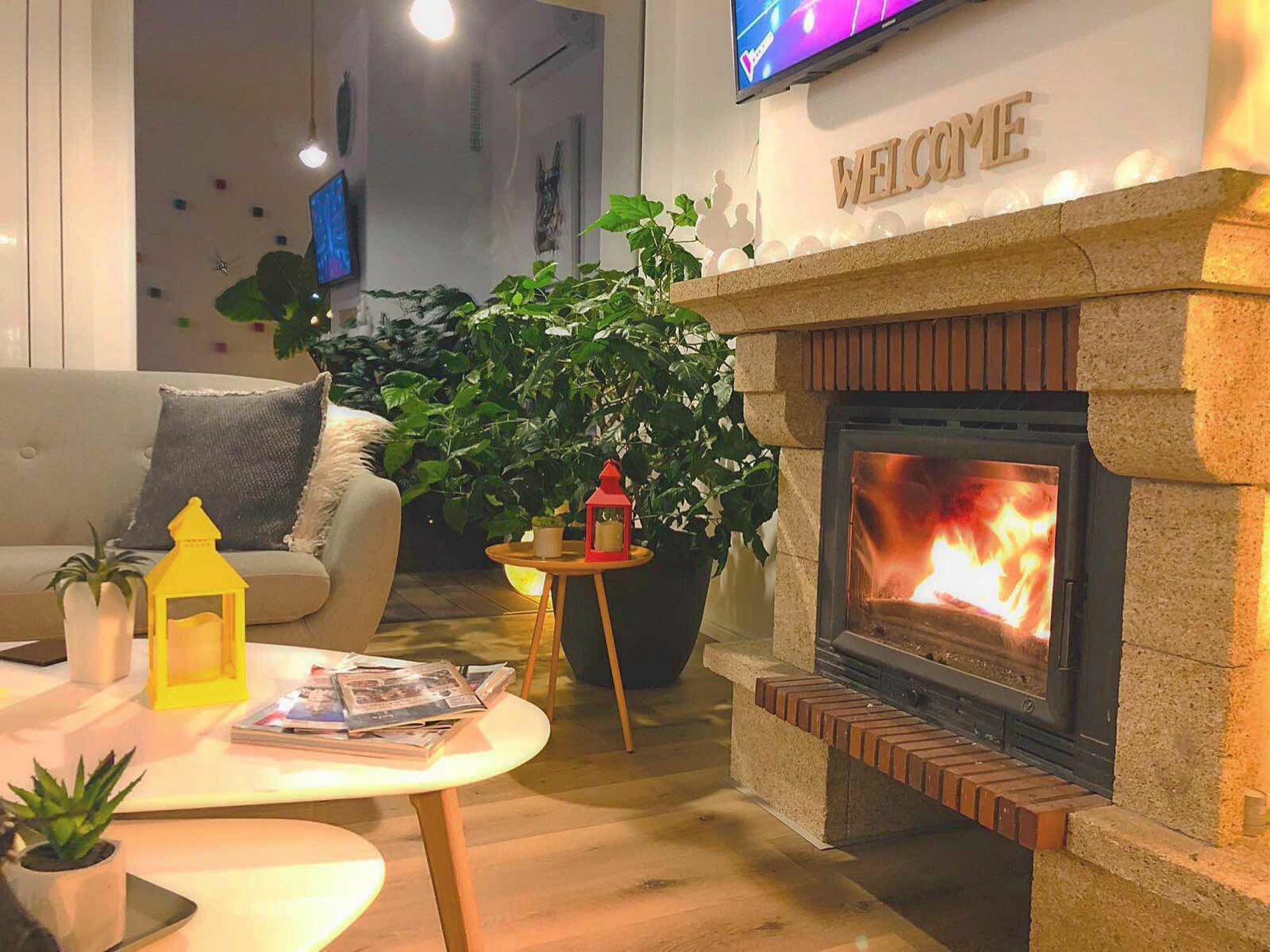 Shard Boutique Hotel-Adult Only Braşov Buitenkant foto